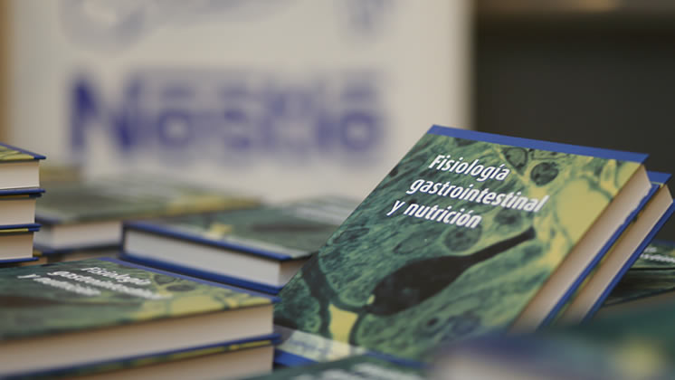 Nestlé lanza libro sobre Nutrición