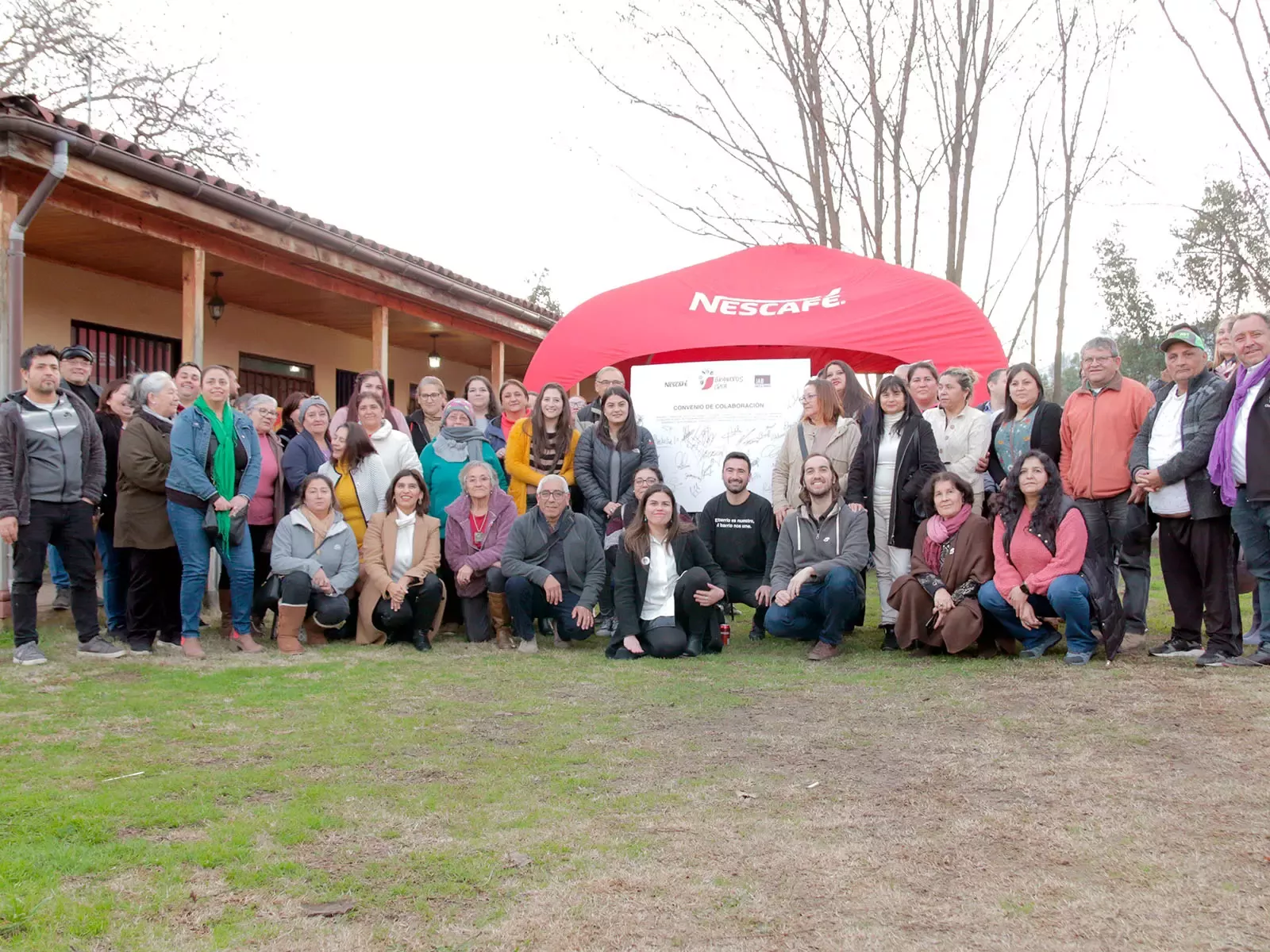 Líderes vecinales y Nescafé lanzan programa para el desarrollo sostenible de Graneros