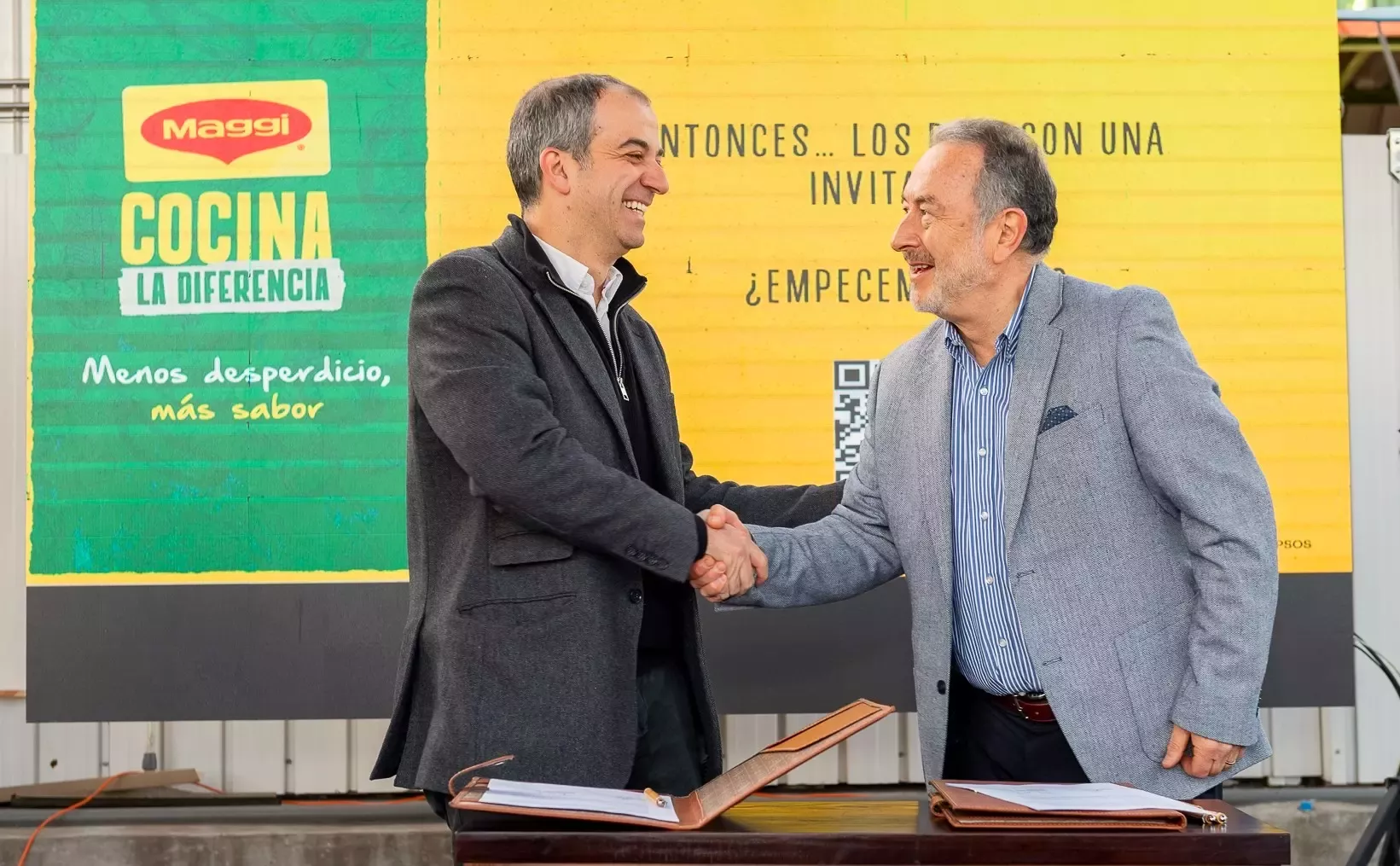 Estreches de manos