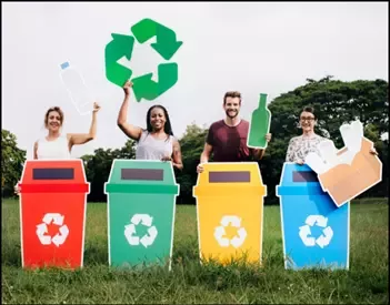 Personas reciclando por colores